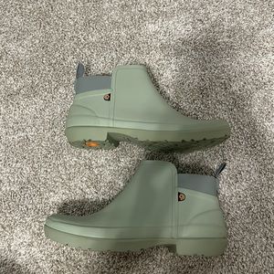 Womens Bogs booties